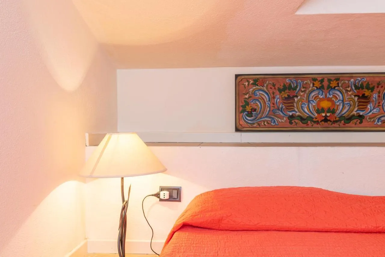 Casa Vacanze Baia Del Faro Palau 0*,  Włochy